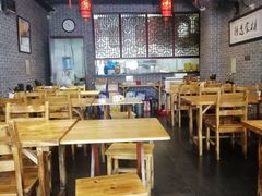 大堂-遵义虾子卢四羊肉粉(大沽路店)