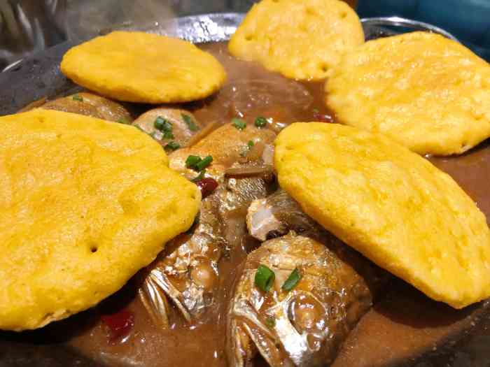 威海小渔村(万柳2店)-"第二次来这家店,不是周末,也很红火,主要.