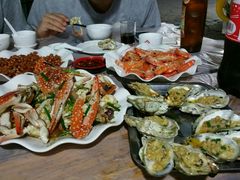 -覃记海鲜美食餐厅