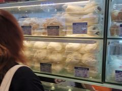 -白玉兰食品甜凤店(合生汇店)