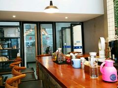 -Be Lived Cafe比例咖啡(摩天轮店)