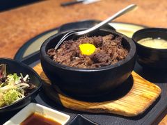 烧肉石锅拌饭定食-炼火烤肉店