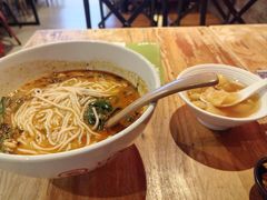 -云味馆米线(广州白云凯德店)