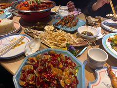 -街角等你.大连海鲜烧烤.经典铁板海鲜串(西安路店)