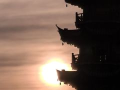 -龙华寺