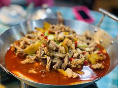 -昱龙大盆牛蛙馆(三兴街总店)