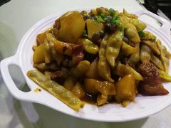 -嘎吧锅私家菜馆(新村十区店)