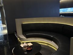 -尚足影院式足疗·住宿·美食(解放碑店)