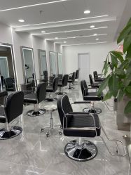 -Coo Hair salon