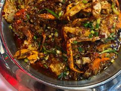 -凤凰路何眼镜香辣蟹(花果园店)