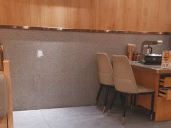 -围炉肉舍丹东海鲜烤肉·烤活鳗(步行街店)