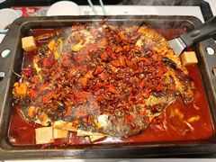怪味烤鱼-江边城外烤全鱼(世茂广场店)
