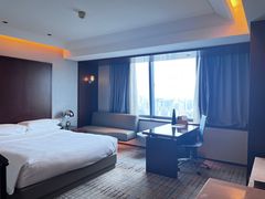 -上海龙之梦万丽酒店