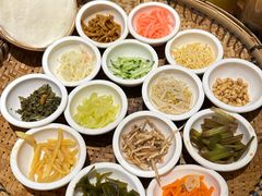 -包整·丝娃娃(甲秀楼景观店)