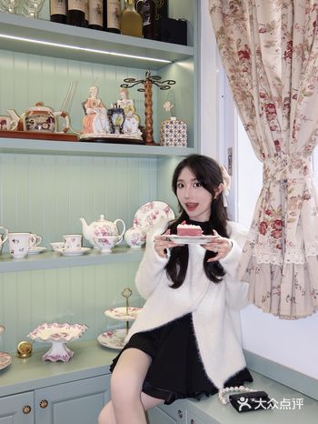 农讲所的新店吼吼拍 在这里可以见到好多pljj