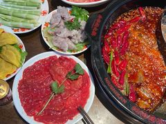 -牛市坎火锅(建设路店)