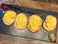 吞拿鱼面包玉米-HIGH FIVE哈福手工汉堡(桂林路店)