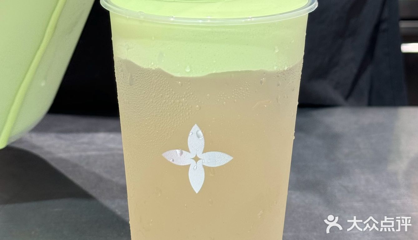 福州也有了。。。大粉杯瀑布花🌸好漂亮