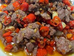-费大厨辣椒炒肉(万家丽一店)