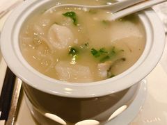 脆皮乳鸽-荣轩(新荣记环球金融中心店)