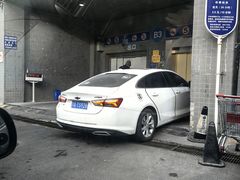 -新华百货商城（新街口物美）-停车场