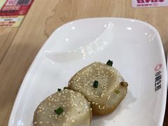 -小杨生煎(成山巴黎春天店)