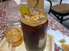 招牌椰青冷萃-Toris(LuOne凯德晶萃广场店)