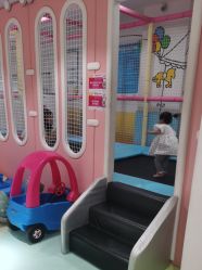 -孩子王童乐园(南京六合欢乐港店)