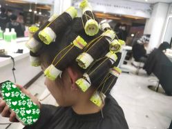 -镁连社·美联社