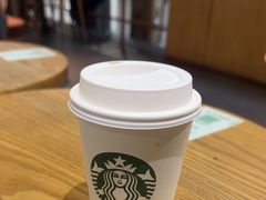 -星巴克(上海虹桥站2A检票口)