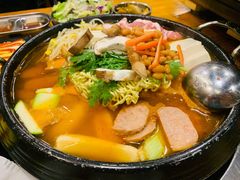 部队火锅-咕咕站韩国料理(紫金港店)