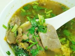 -黄阿姨锅贴大王(万航渡路店)