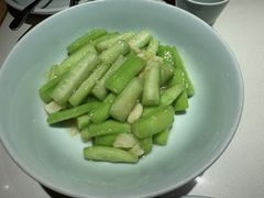 清烩丝瓜-0776食堂·京城创意菜(七里庄店)