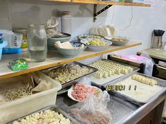 自助取餐区-无名氏宵夜小摊(祝家三姐妹馄饨店)