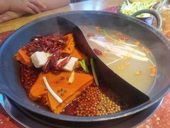 -赵美丽·重庆社区火锅·直营店(火车东站·中豪国际店)