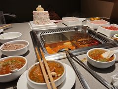 -海底捞火锅(宝龙广场夜宵主题店)