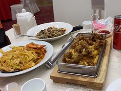 -良友·海鲜青岛菜·海肠捞饭(五四广场店)