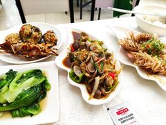 -覃记海鲜美食餐厅