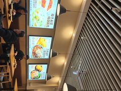 -三好食堂(煎饺·馄饨·肉饼米线·盛世广场店)