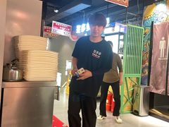 -签多多串串香火锅