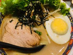 豚骨拉面-花和海鲜自助(梅江店)