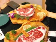 -臻牛烤肉