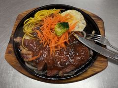 -大学城商业街美食城