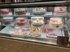-哈根达斯(芳圆里店)
