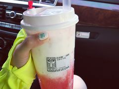 奶酪红草莓-LELECHA乐乐茶(上海五角场万达广场店)