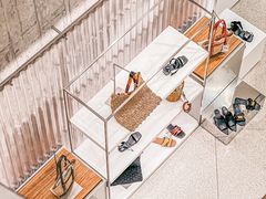 -ZARA(大上海时代广场店)