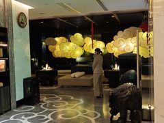 -新盈光·云会所(百丈东路店)