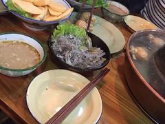 -东镇老火锅(长春路首店)