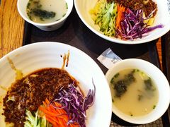 招牌炸酱面-万利隆的包子铺(华雅店)