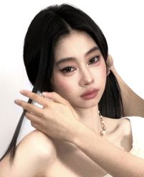 -明天见·化妆造型工作室